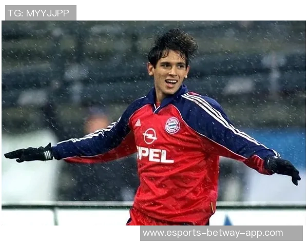 足坛俊男新风潮 足球球星帅哥大解析与魅力揭秘