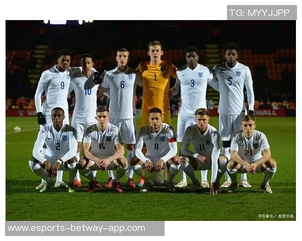 震撼足球超级球星高清壁纸合集点燃绿茵激情梦想 震撼足球超级球星高清壁纸合集点燃绿茵激情梦想